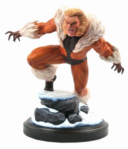 MARVEL PREMIER COLLECTION SABRETOOTH STATUE