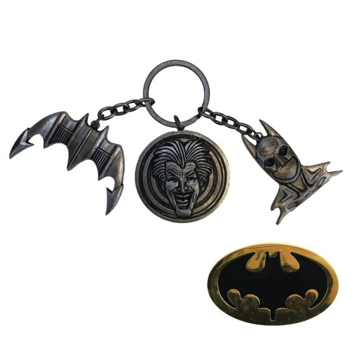 DC HEROES BATMAN 1989 CHS KEYCHAIN AND PIN SET