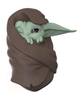 MANDALORIAN THE BOUNTY COLLECTION THE CHILD BLANKET TOY