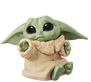 MANDALORIAN THE BOUNTY COLLECTION THE CHILD HOLD ME