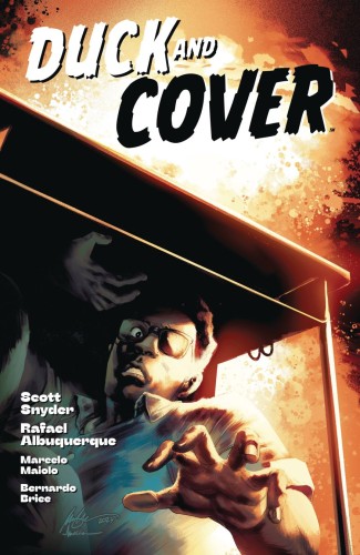DUCK & COVER TP (9781506734972)