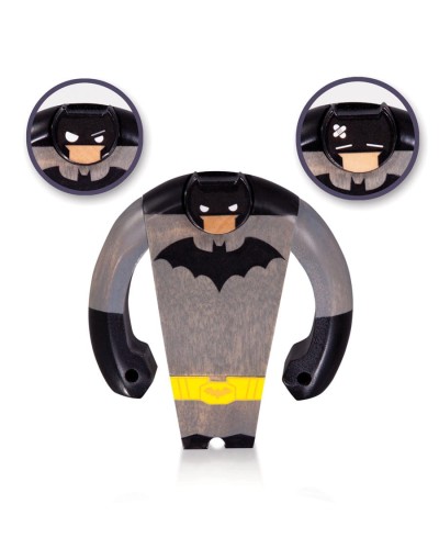 DC COMICS BATMAN WOOD FIGURE