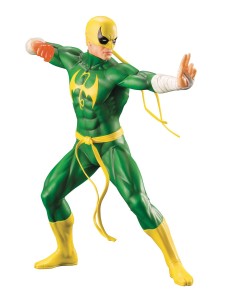 THE DEFENDERS SERIES IRON FIST ARTFX+ STATUE