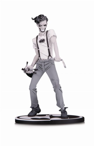 BATMAN BLACK & WHITE STATUE WHITE KNIGHT JOKER BY MURPHY